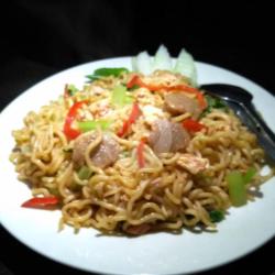 Mie Goyang Lidah