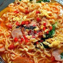 Double Indomie Kuah Tante Mercon