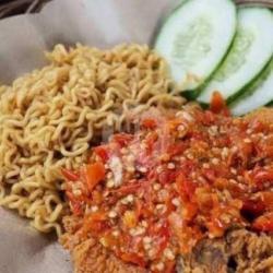 Indomie Ayam Geprek