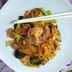 Mie Tiaw   Ayam Goreng