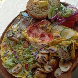 Veggie Pizza Omelette