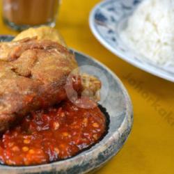 Nasi Ayam Geprek Sambal Judes