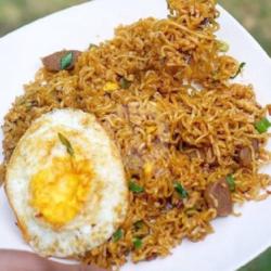 Nasi Goreng Maut Mie Kuning