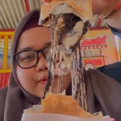 Kebab Mozzarella Coklat Lumer