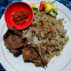 Nasi Kebuli Krengsengan Kambing