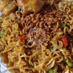 Mie Sedap Goreng