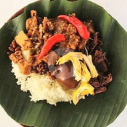 Nasi Gudeg Telur   Ayam Suwir