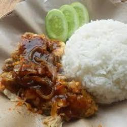 Ayam Geprek  Saus Blackpaper