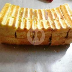 Roti Bakar Blueberry - Coklat Kacang