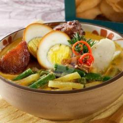 Lontong Sayur (tahu Semur Daging)