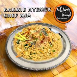 Bakmie Nyemek (lunchbox)