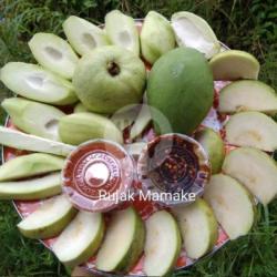 Rujak Mangga Jambu Kristal