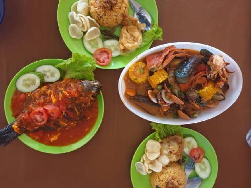 Buntat Seafood Berserak, Medan Marelan