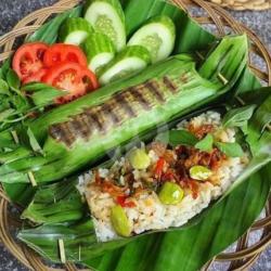 Nasi Bakar Pete Ayam Suwir