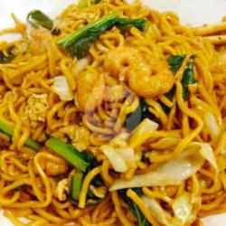 Mie Goreng Tumis Spesial