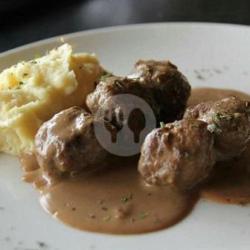 Swedish Meatball