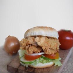 Burger Ayam Crispy