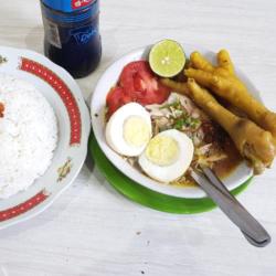 Soto Ayam Ceker   Telur   Nasi