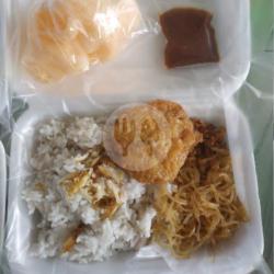 Nasi Uduk   Perkedel