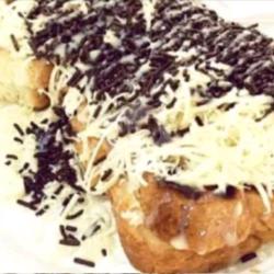 Roti Nanas Coklat Keju Susu