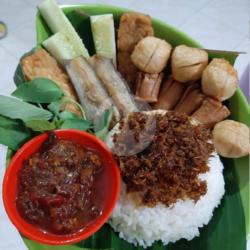 Nambal (nasi Sambal) Bakso.