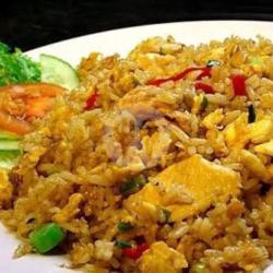 Nasi Goreng Kunyit Spesial (baso, Sosis, Ayam Dan Daging)