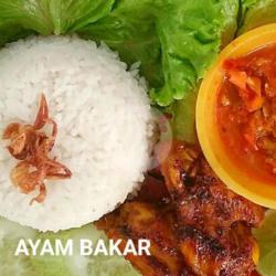 Paket Hemat Ayam Bakar Paha   Tempe   Sambel Geprek