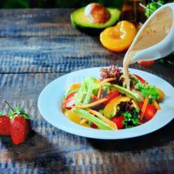 Veggie Fruit Salad With Sesame Dressing