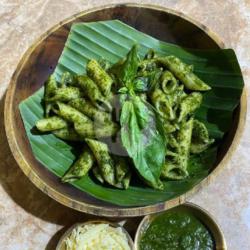 Nut-free Pesto Pasta