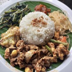 Nasi Pejabat Sambel Goreng Hati