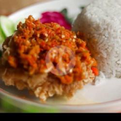 Ayam Geprek Pelakor   Nasi