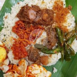 Nasi Campur Rendang Daging