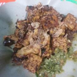 Ongseng2..tahu Tempe Dan Ati Ampela Sambel Ijo/pecel