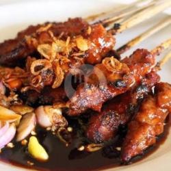 Sate Kambing Asli Daging