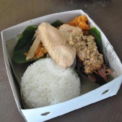 Nasi Gudeg Krecek Sayap