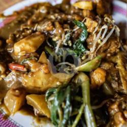 Rujak Cingur Matengan   Krupuk