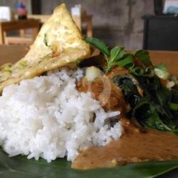 Nasi Pecel   Mendoan 1