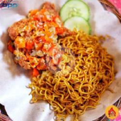 Mie Ayam Geprek Ungkep