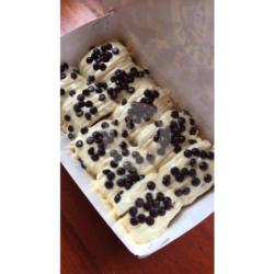 Pisang Nugget Cheese Topping Chocochips