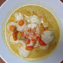 Lontong Sayur Kuah Kari