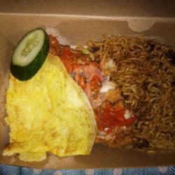 Ayam Geprek Sambal Keju (mie Telur Goreng)