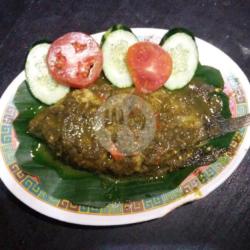 Gurami Nyat-nyat Sambel Plecing