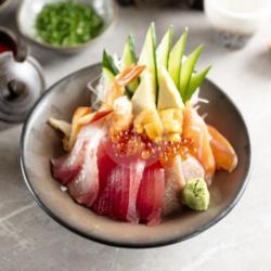 Chirashi Sushi Special