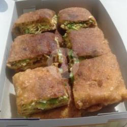 Martabak Telor Istimewa Sapi