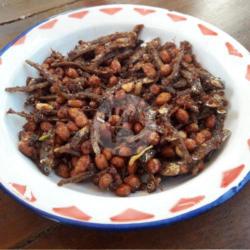 Orek Teri Kacang