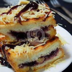 Roti Bakar Keju Bluberry   Susu Maniz