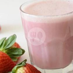 Susu Strawberry