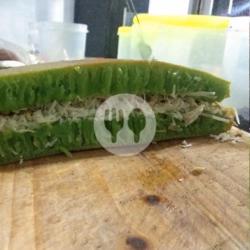 Pandan Keju Kacang