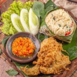 Nasi Bakar Ayam Gulung