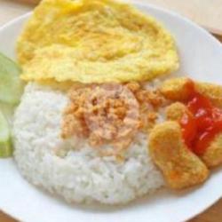 Nasi Lalapan Telor Nugget Sambal Ijo